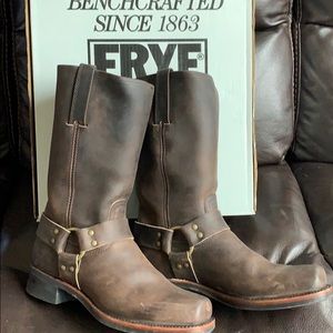 Men’s Frye Harness boots
